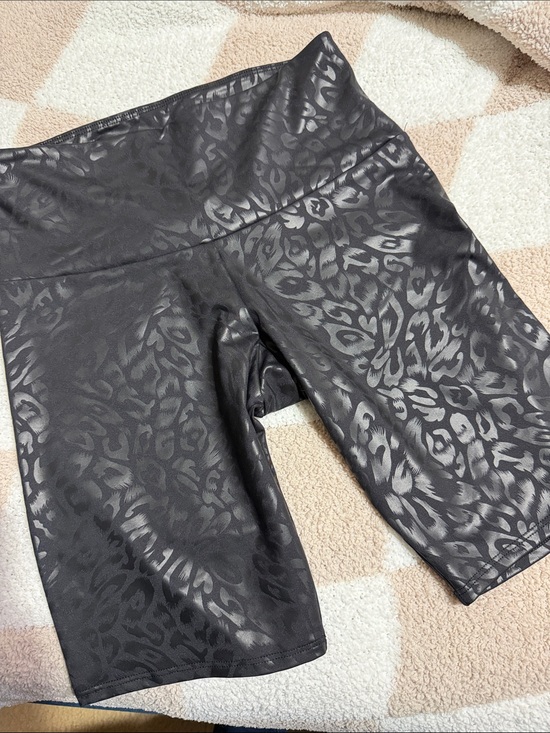 Onzie Pants - Onzie bike shorts